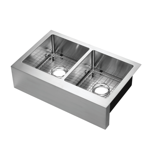 482-6812 Lapeer Stainless Steel 31" x 20" 50/50 Double Bowl R15 Under-Mount Farm Sink